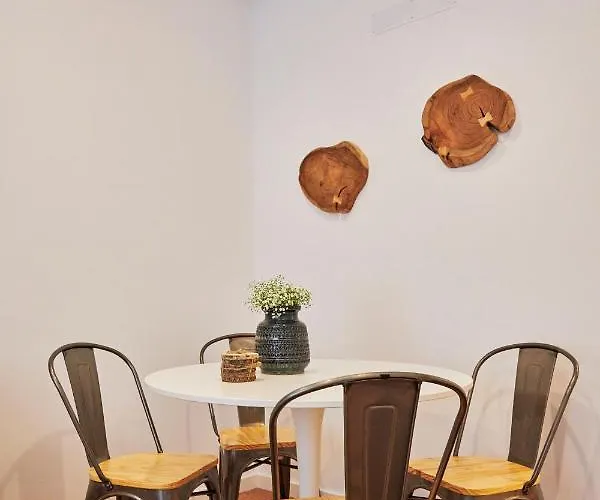 Belem Light Filled With Patio, By Timecooler Apartman *