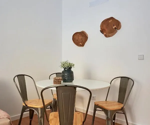 Belem Light Filled With Patio, By Timecooler Apartman
