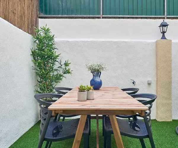 Belem Light Filled With Patio, By Timecooler Apartman